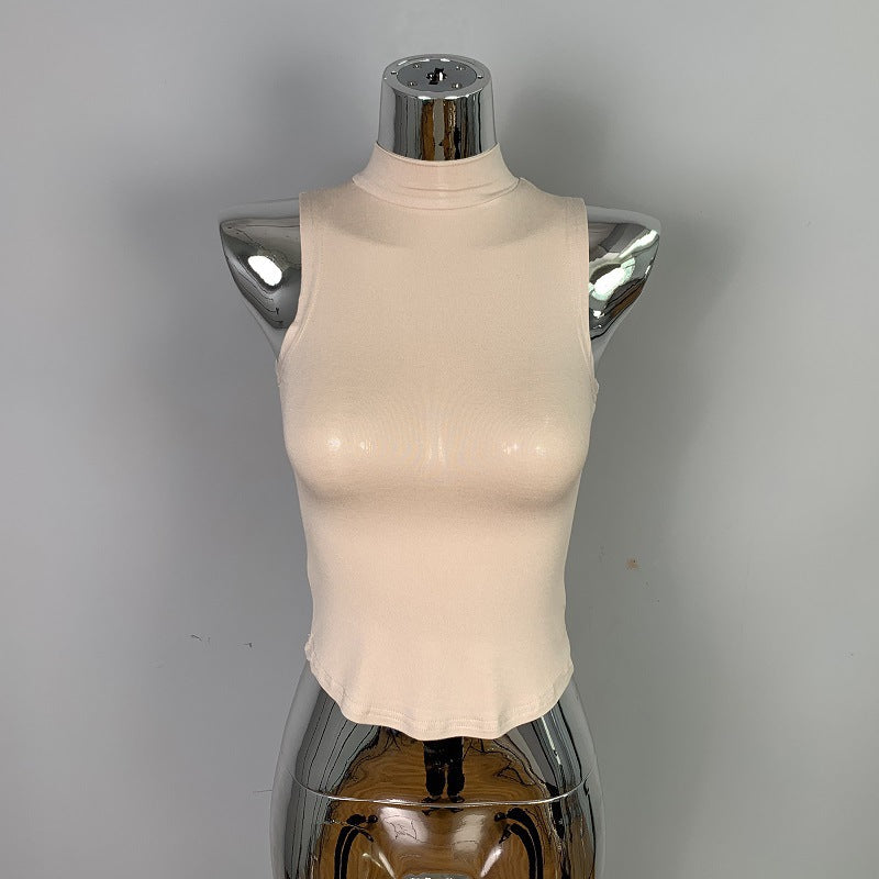 Half high neck short sleeveless vest
